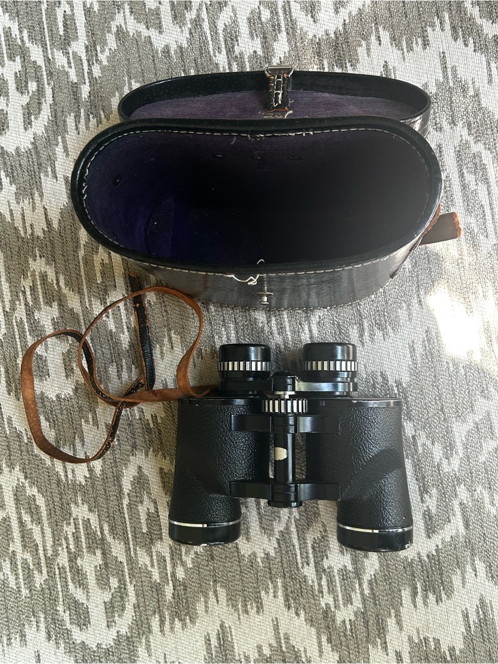 Vintage Tasco Model 210 - 7x35 Extra Wide Angle Compact Binoculars With Case